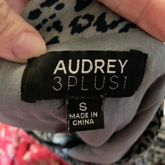 Audrey 3+1 Blue Leopard Cheetah Flowy Mini Dress - Picture 7 of 7